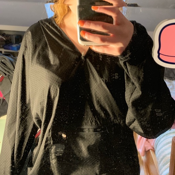 Running jacket - Picture 2 of 3